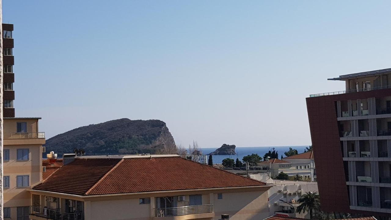 Pjerotic Apartment Budva Exterior photo